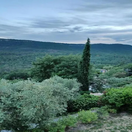 Charming With Private Pool Holiday home Cavaillon